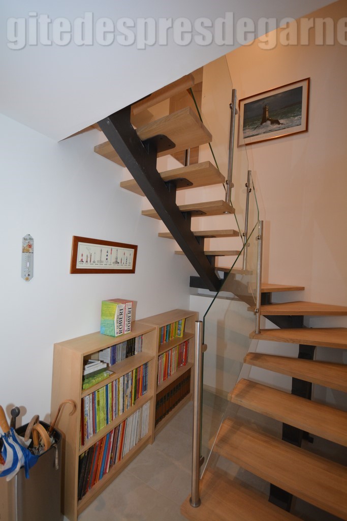 Escalier d'accès aux chambres supplémentaires